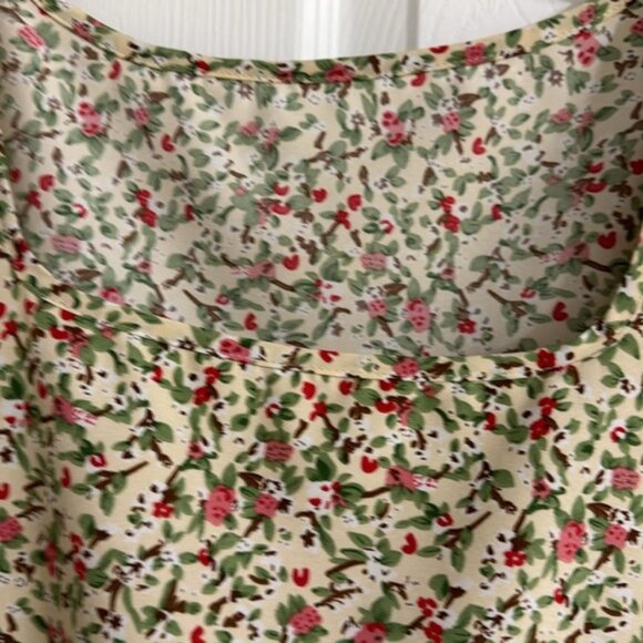 SHEIN top - Picture 2 of 5